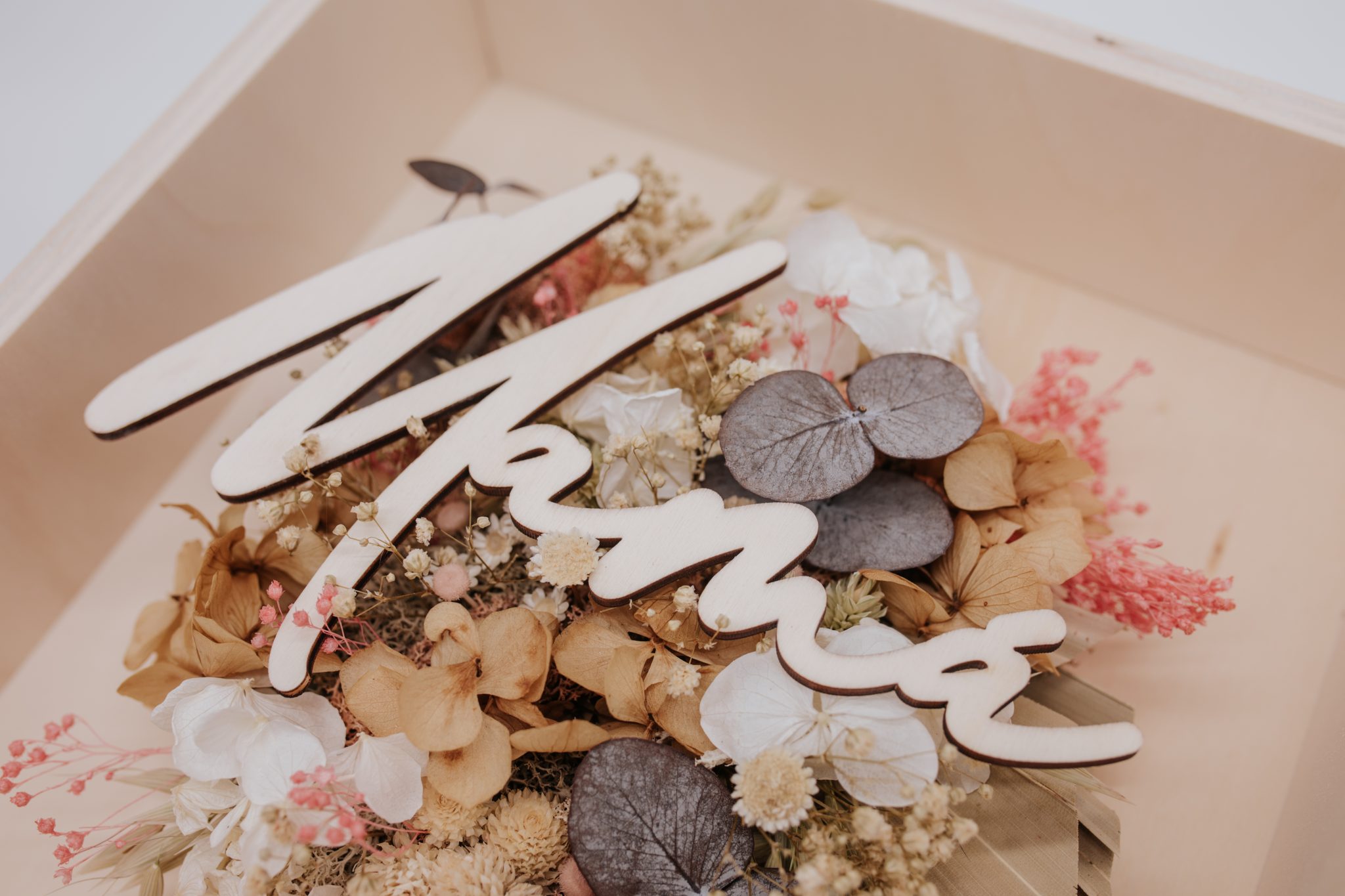 Caja con flores preservadas Ocru