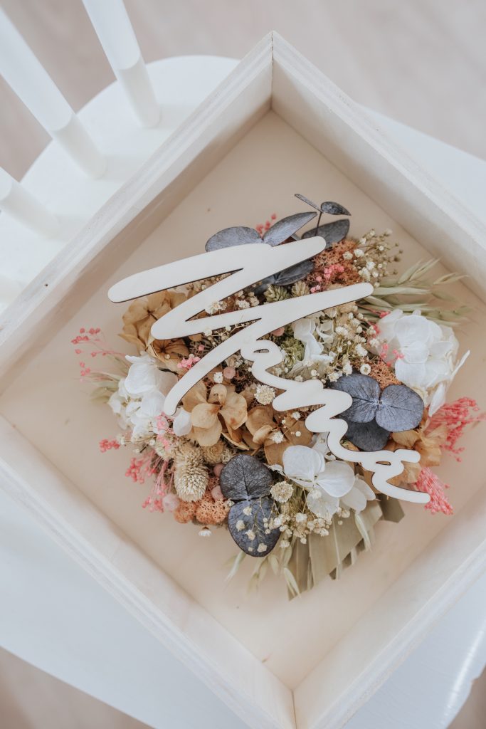 Caja con flores preservadas Ocru